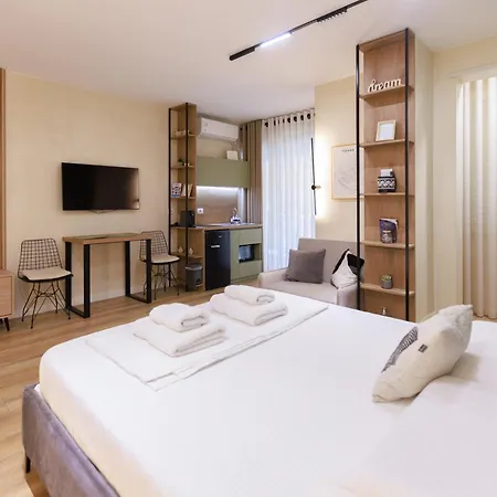 Apartment Syncron In The Center Of *