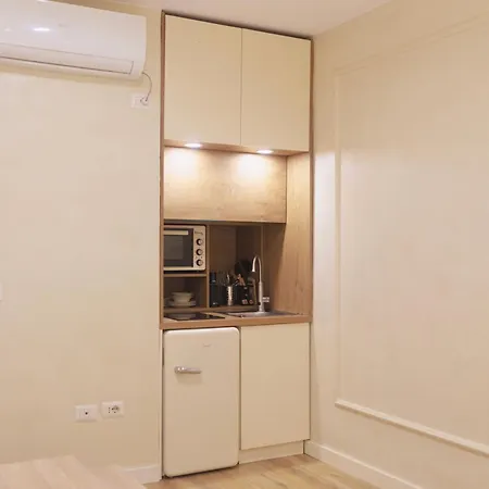 Syncron In The Center Of Apartment Tirana