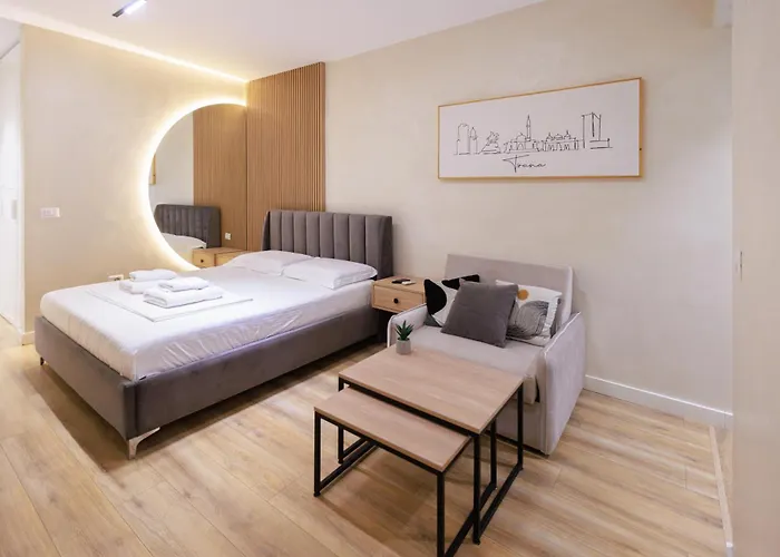 Apartment Syncron In The Center Of *
