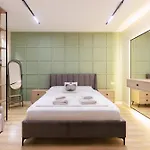 Syncron In The Center Of Apartman