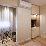 Syncron In The Center Of Apartman