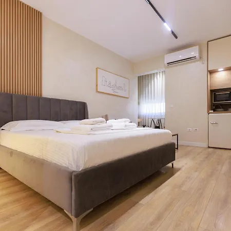 Appartement Syncron In The Center Of