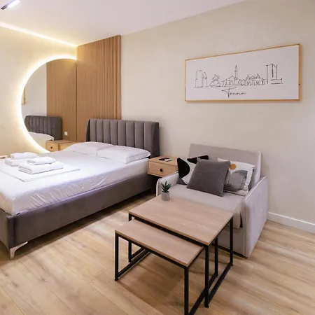 Appartement Syncron In The Center Of *